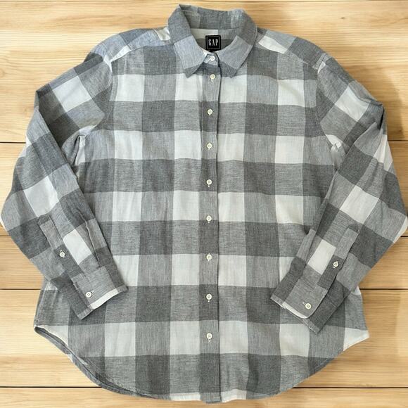 GAP Tops - GAP Women’s Gray & White Long Sleeves Button Front Flannel Shirt Size L